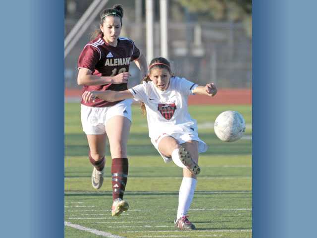 Saugus girls soccer: Empty feeling