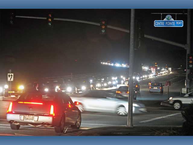 Fire causes power outage in Canyon Country
