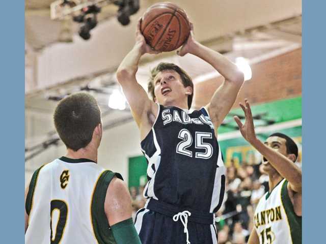 Foothill League boys basketball: Tables turned