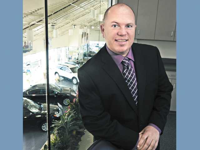Manager makes homecoming deal