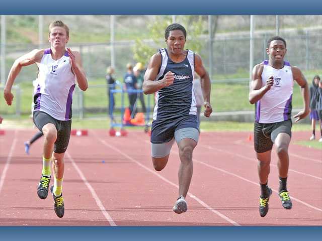 Foothill track and field: Saugus boys edge Vikes