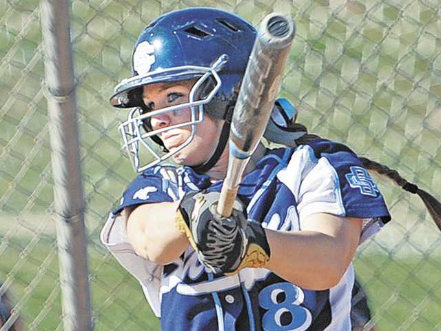 Foothill League softball: In the clutch