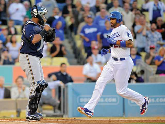 Dodgers slugger Matt Kemp heads back to 15-day DL 
