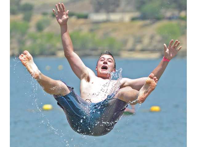 Castaic Middle School celebrates promotion