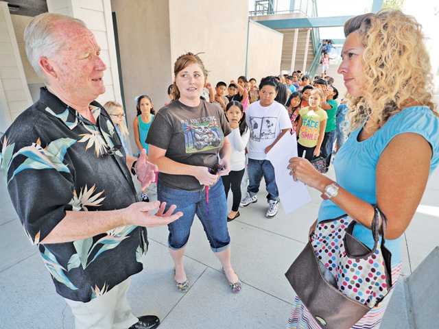 Magazine commends Newhall school