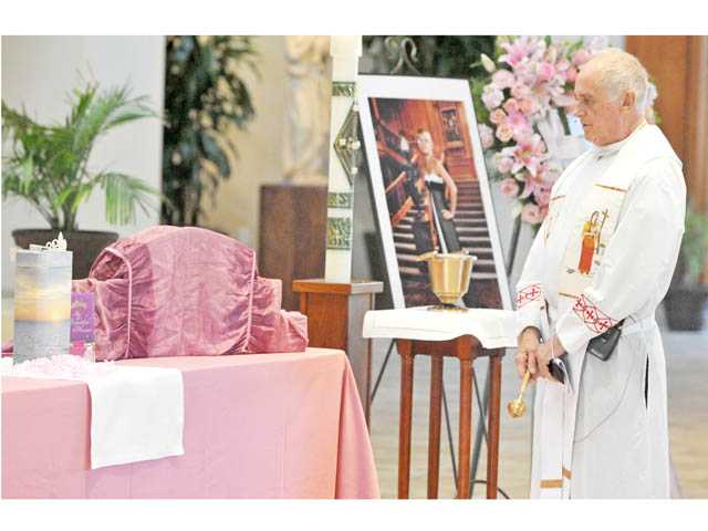Funeral held for ‘Princess of Courage’