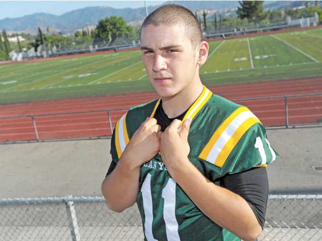 Canyon's Justin Derpic: A different kind of quarterback