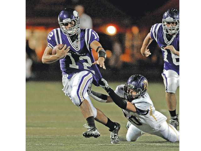 Prep football: Valencia finds its old form