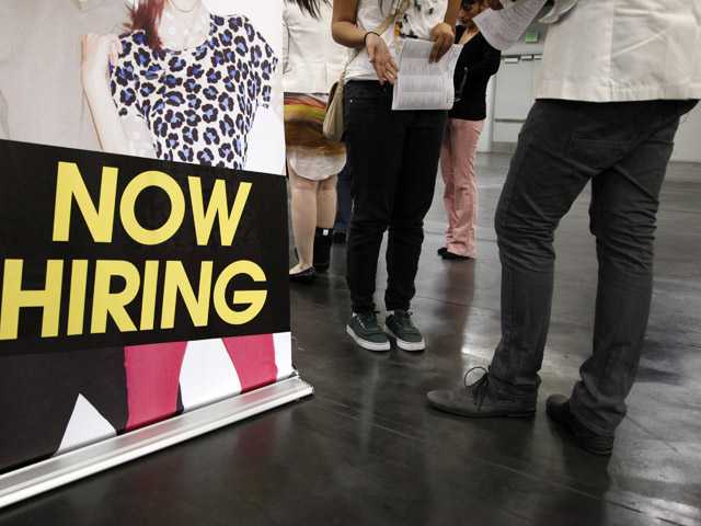 Census data another sign economy has bottomed out 