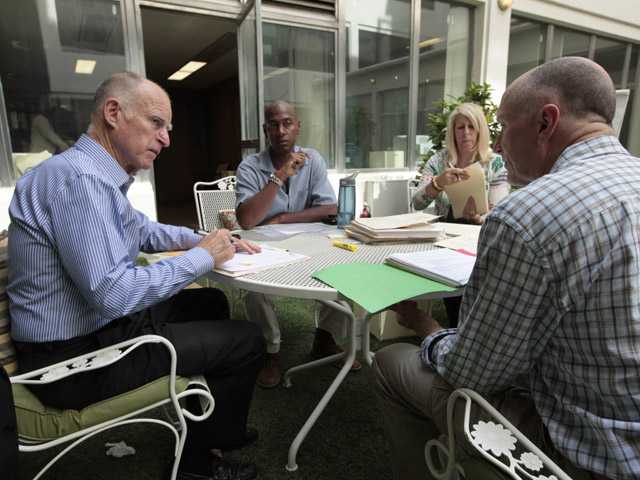 Brown signs bill allowing sale of home-cooked food 