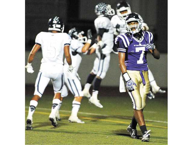 Prep football: Cubs have number
