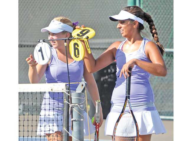 Foothill tennis: Old rivalry, new look