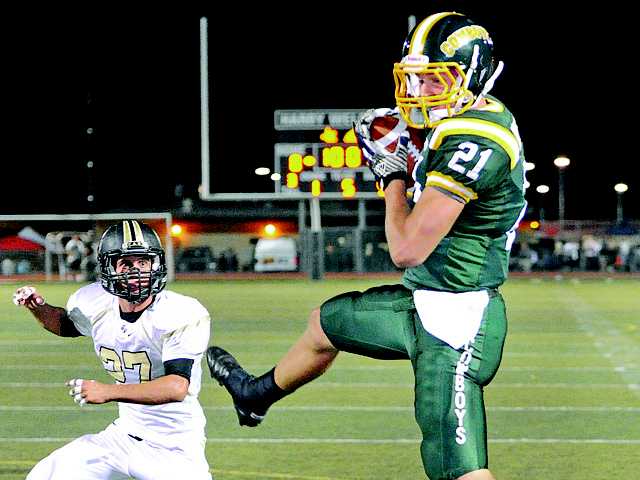 Prep football: King of the yard