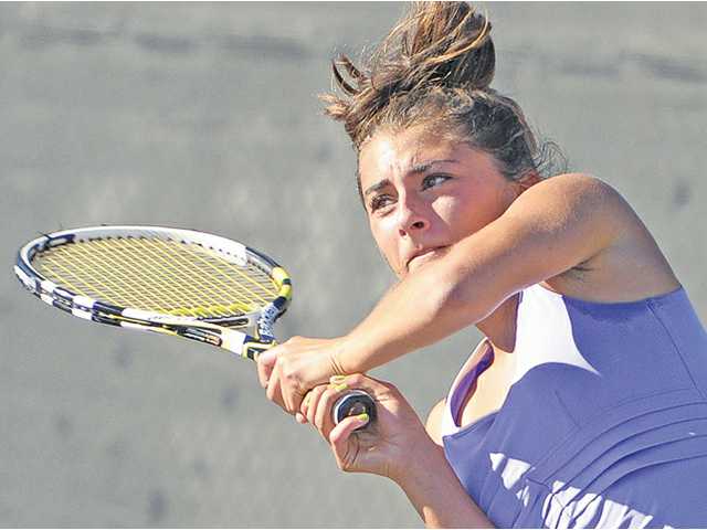Foothill tennis: Thinnest of margins