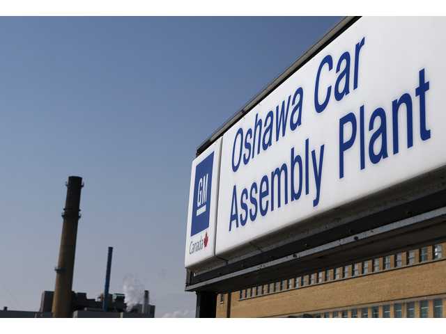 GM to hire 3,000 workers from Hewlett-Packard