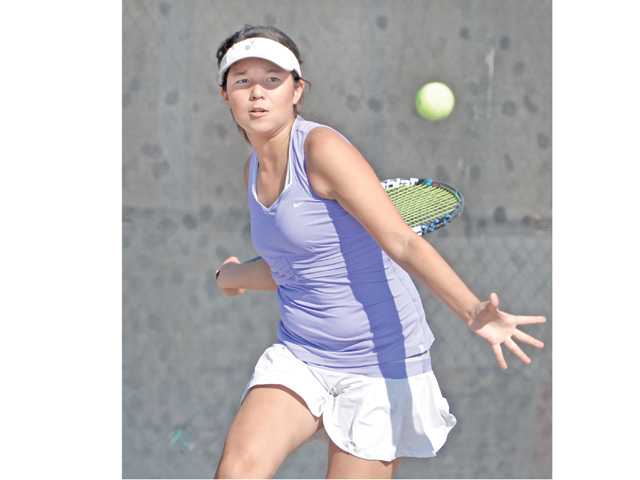 CIF tennis playoffs: Vikes still standing