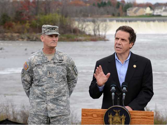 Cuomo allows affidavit ballots for Sandy victims 