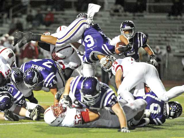 CIF football playoffs: A close call