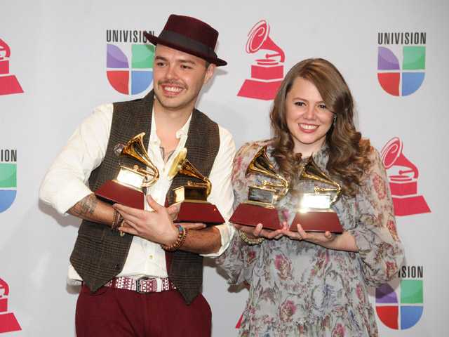 4 Latin Grammys to Jesse & Joy, Juanes wins too 