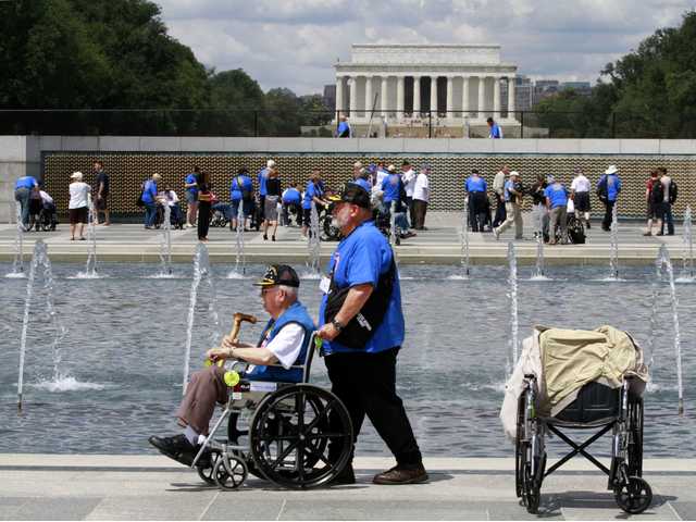 Kan. honor flights halted after money goes missing 