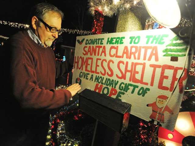Saugus neighborhood comes together for decorating, serving community