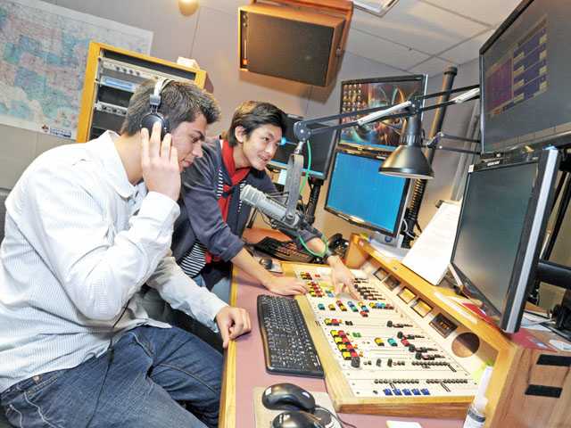 High school seniors visit radio station