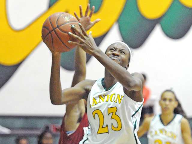 Prep basketball: Canyon back to its ways