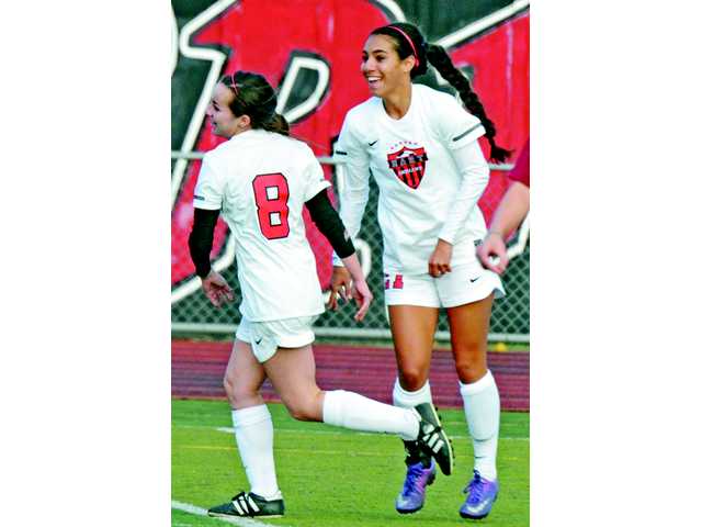 Prep soccer: Hart’s identity search