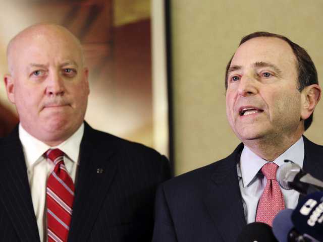 NHL, players' union meet for 30 minutes