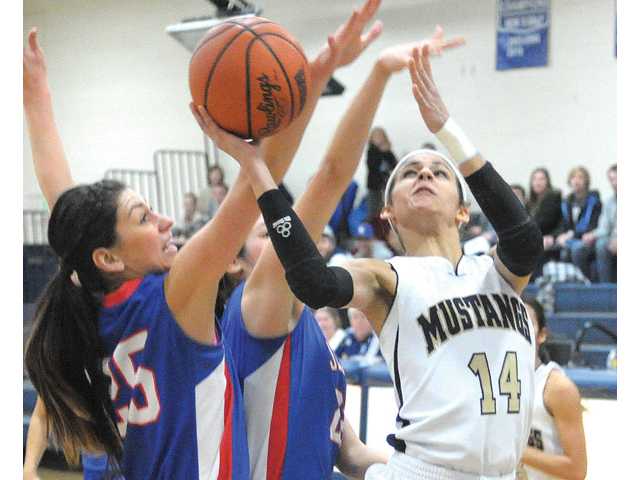 TMC women's basketball: The reason is teamwork