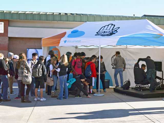 Valencia High students simulate texting while driving
