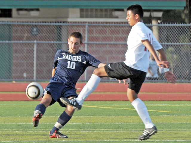 Prep boys soccer: Turnaround ‘D’