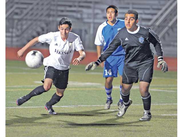 Prep boys soccer: Vikes make quick work