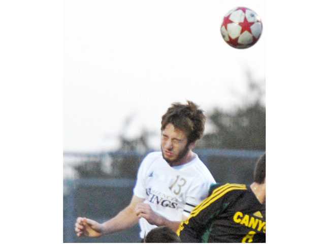 Valencia's Jake Veiga tabbed for best Foothill player in boys soccer