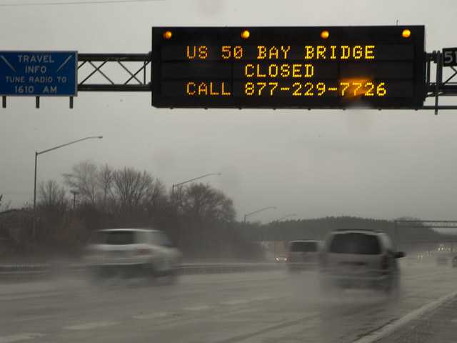 Storm strikes Mid-Atlantic; 250K lose power 