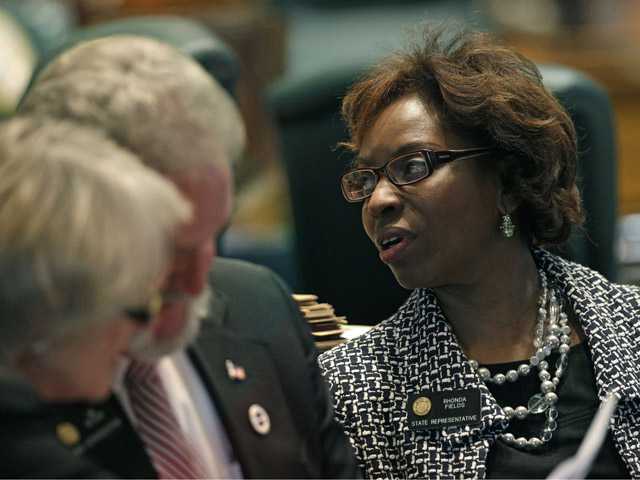 Colo Legislature OKs expansion of firearms checks 