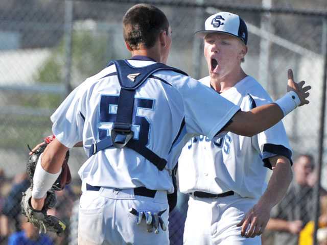 Saugus baseball holds off Valencia