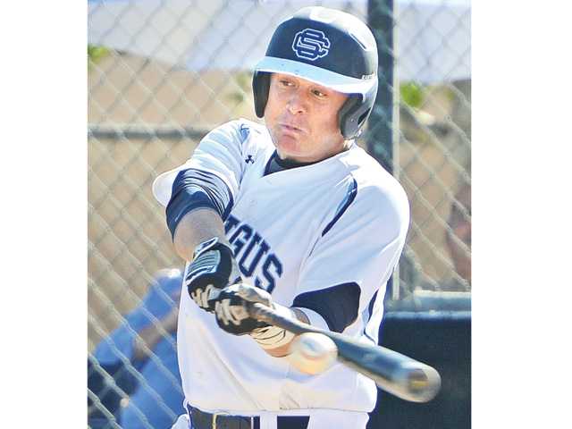 Saugus baseball saved by seniors