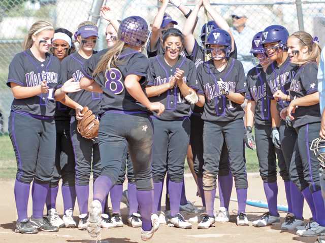 Foothill softball roundup: League teams make push