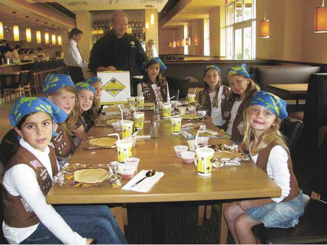 Brownies enjoy Valencia CPK adventure