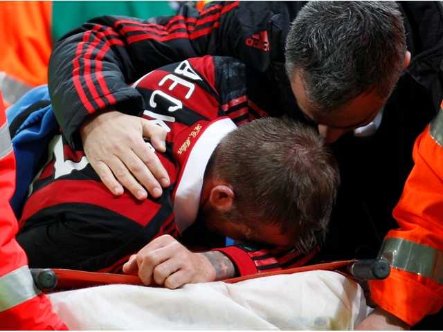 Doctor says Beckham's Achilles' tendon 'totally torn' 