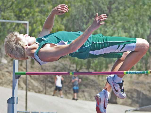 CIF track and field finals: Onward they move