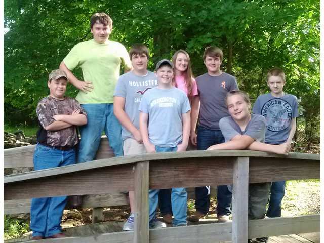 4-H wildlife judging team competes 4-H wildlife judging team competes