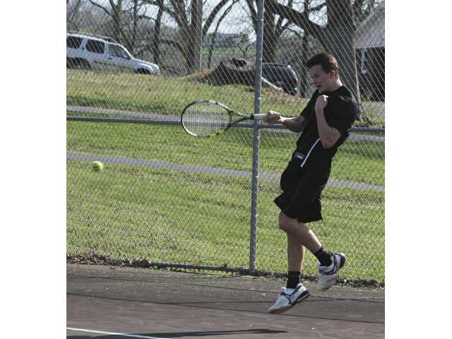 Tennis Teams compete Tennis Teams compete
