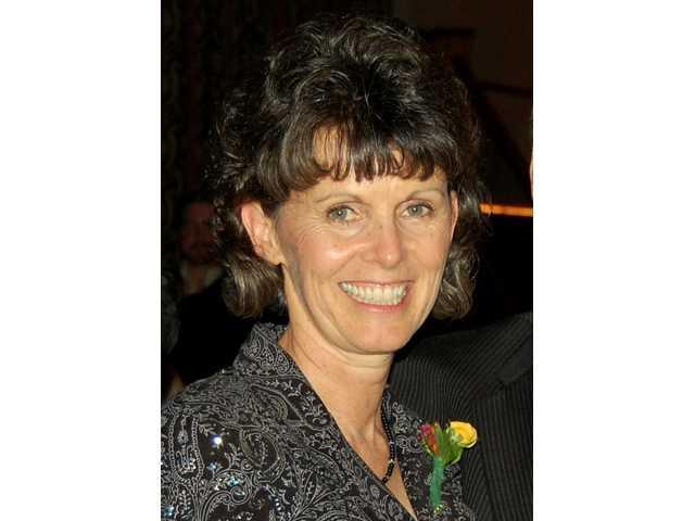 Students, staff reflect on teacher's impact Students, staff reflect on teacher's impact