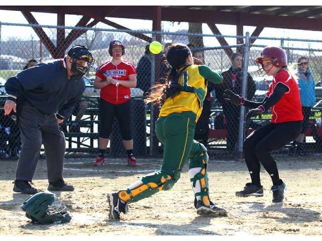 Pec rallies past Black Hawk twice