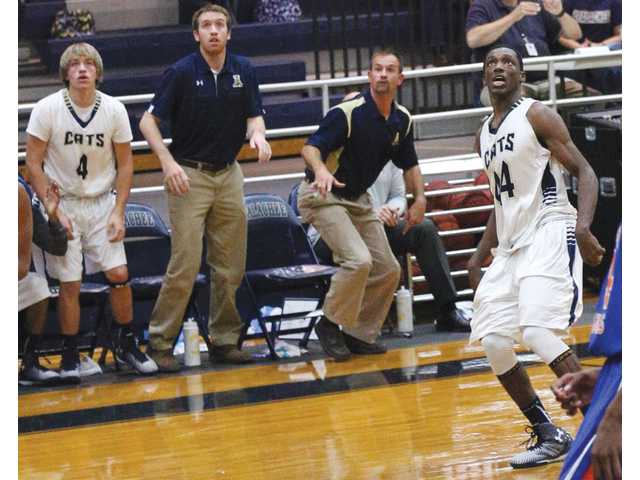 Cats drop heartbreaker to Jags Cats drop heartbreaker to Jags