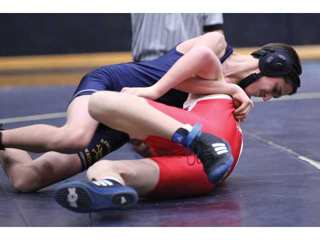 Wildcat wrestling misses key grads Wildcat wrestling misses key grads