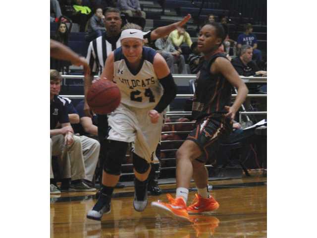 One last home win no problem for Lady Wildcats before elimination One last home win no problem for Lady Wildcats before elimination