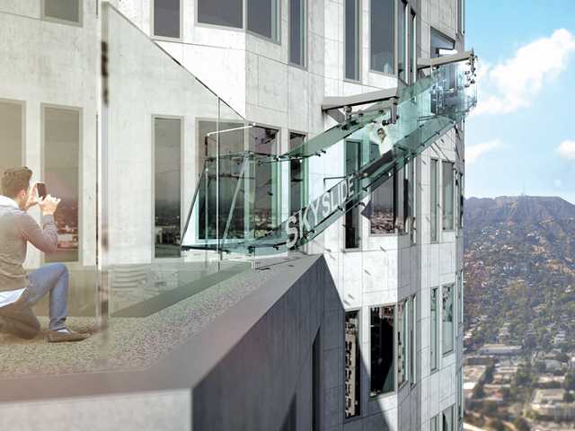 Los Angeles skyscraper gets a slide on the outside”